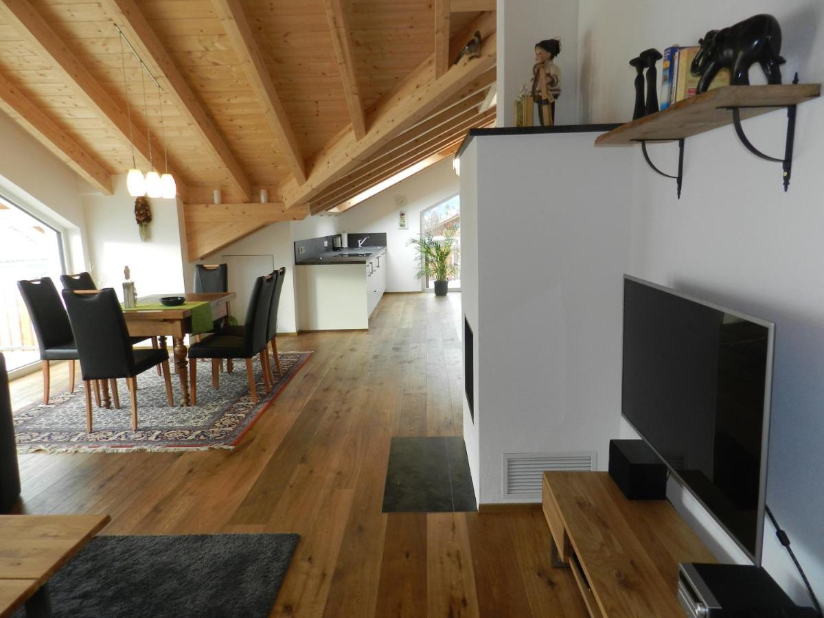 Alpentraum Apartment Garmisch-Partenkirchen Ngoại thất bức ảnh